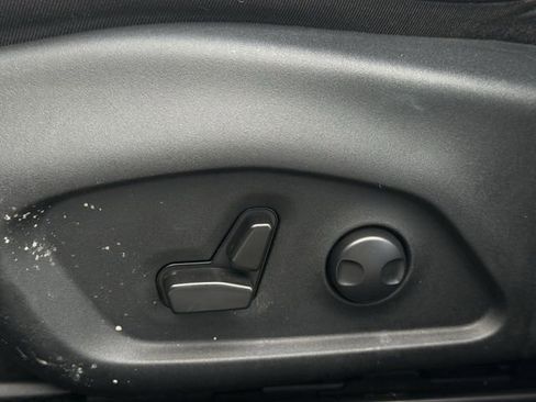 Used 2023 Jeep Compass Latitude AWD/4WD image 27