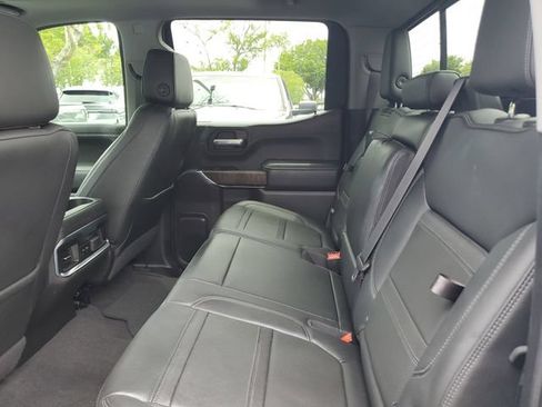 Used 2022 GMC Sierra 1500 Denali w/ Denali Premium Package AWD/4WD image 11
