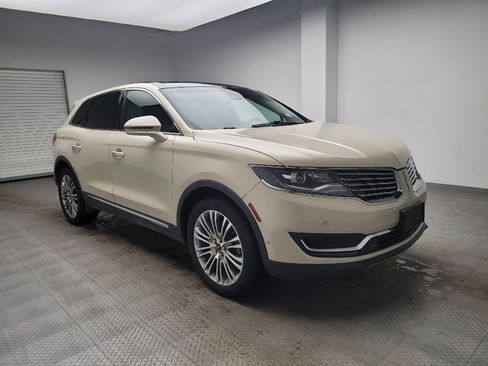 Used 2016 Lincoln MKX Reserve w/ Technology Package image 11