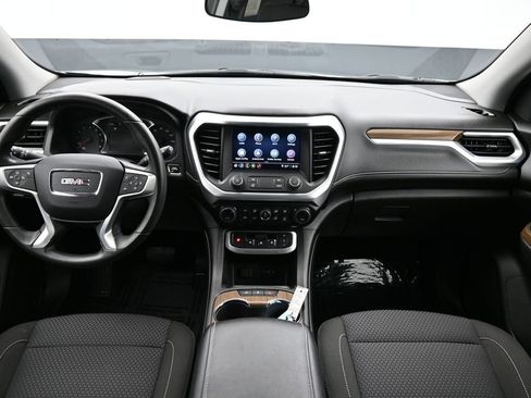 Used 2023 GMC Acadia SLE w/ Driver Convenience Package image 12