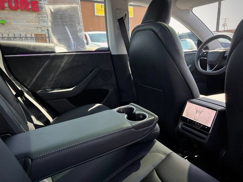 Used 2024 Tesla Model 3 Long Range AWD/4WD image 24