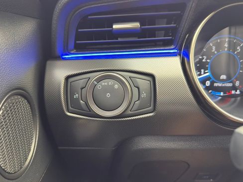Used 2021 Ford Mustang Shelby GT500 w/ Technology Package RWD image 20