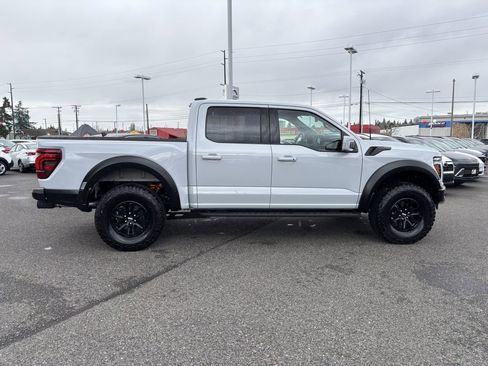 Used 2025 Ford F150 Raptor image 8
