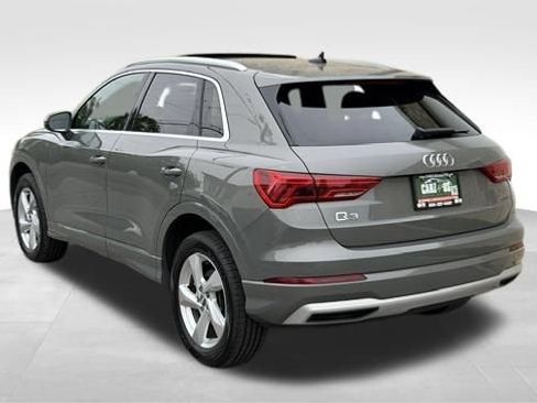 Used 2020 Audi Q3 2.0T Premium w/ Convenience Package AWD/4WD image 7