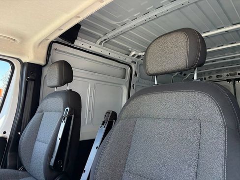 Used 2023 RAM ProMaster 3500 FWD image 26