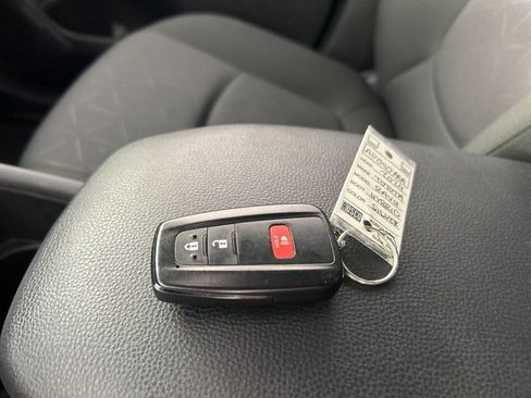 Used 2024 Toyota RAV4 XLE image 26