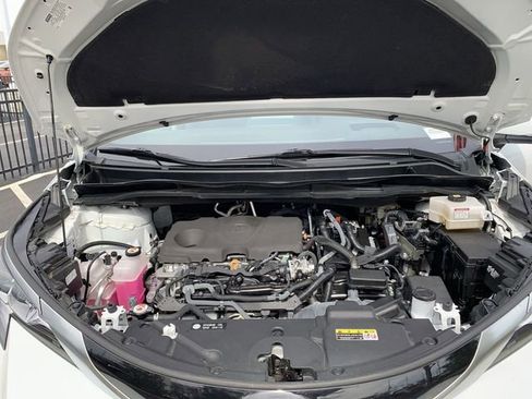 Used 2023 Toyota Sienna Platinum image 16