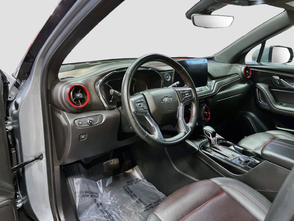 Used 2023 Chevrolet Blazer RS w/ Driver Confidence II Package AWD/4WD image 9