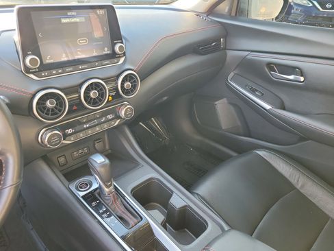 Certified 2024 Nissan Sentra SR image 33