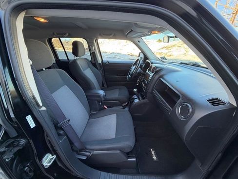 Used 2012 Jeep Patriot Latitude image 18