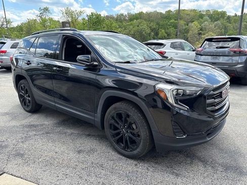 Used 2020 GMC Terrain SLE w/ Driver Convenience Package AWD/4WD image 7