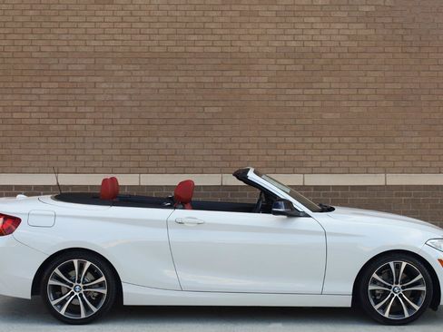 Used 2015 BMW 228i Convertible RWD image 2