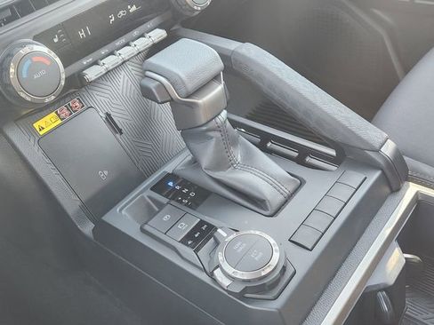 Used 2025 Toyota Tacoma SR5 w/ SR5 Upgrade Package image 16