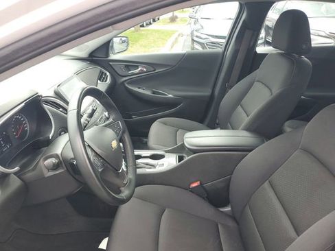 Used 2024 Chevrolet Malibu LT w/ Sport Edition image 16