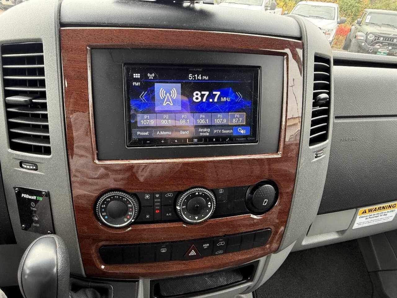 Used 2013 Mercedes-Benz Sprinter 2500 image 19