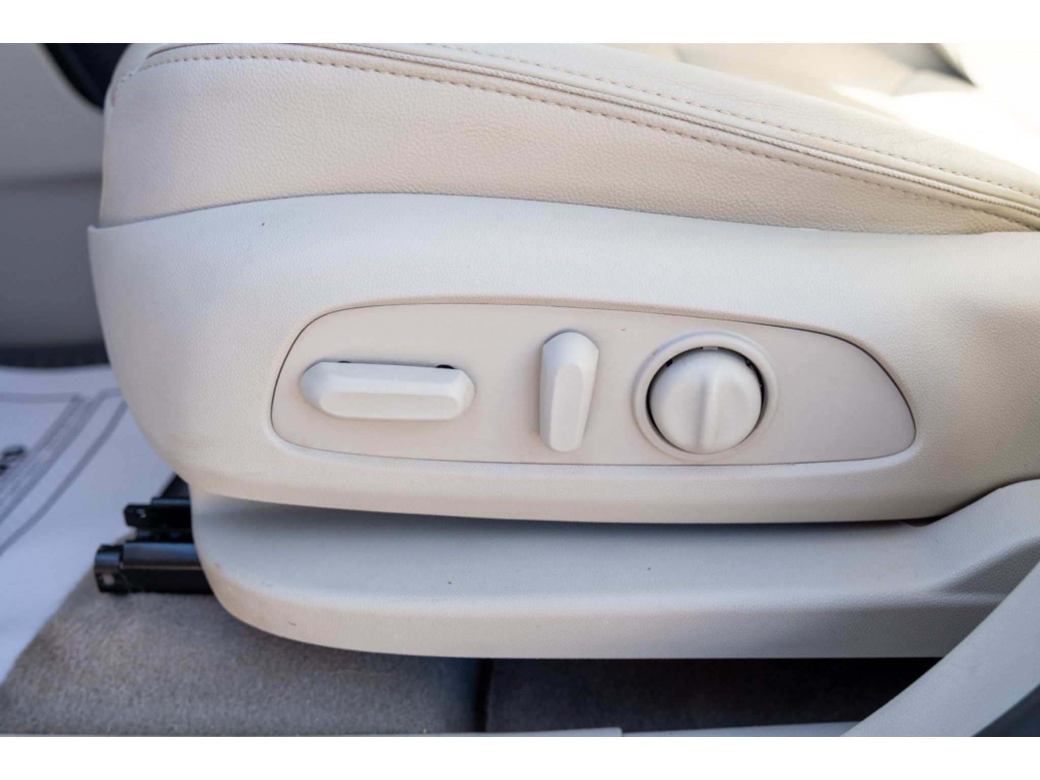 Used 2019 GMC Terrain Denali w/ Advanced Safety Package FWD image 15