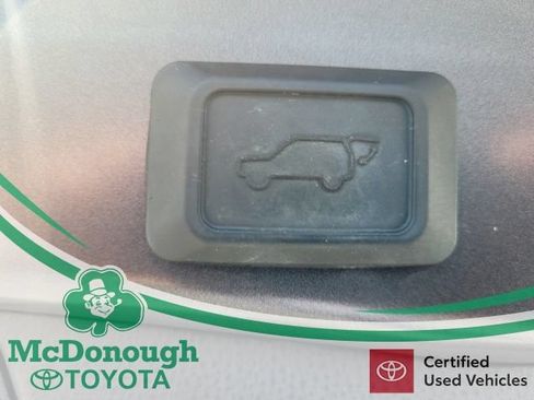 Certified 2023 Toyota RAV4 XLE w/ Convenience Package AWD/4WD image 5