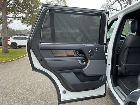 Used 2021 Land Rover Range Rover P525 Westminster Edition LWB image 28