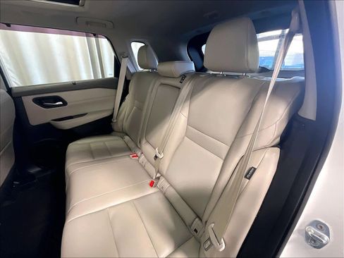 Certified 2023 Nissan Rogue SV w/ SV Premium Package image 15