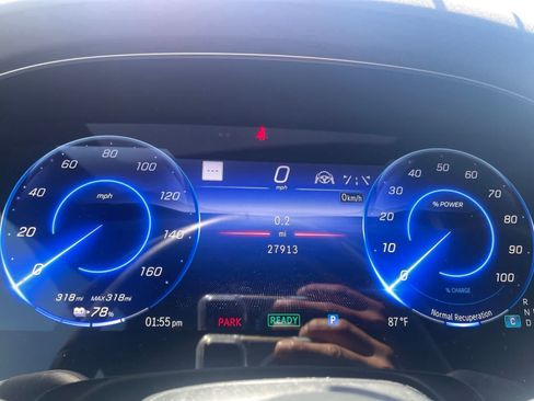 Used 2023 Mercedes-Benz EQS 580 4MATIC Sedan image 7