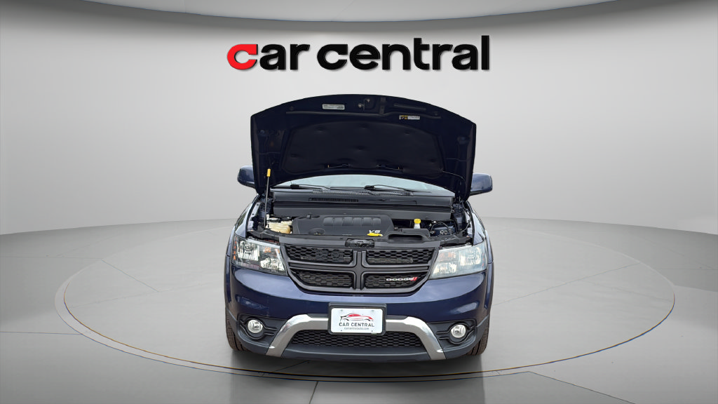 Used 2017 Dodge Journey Crossroad FWD image 9