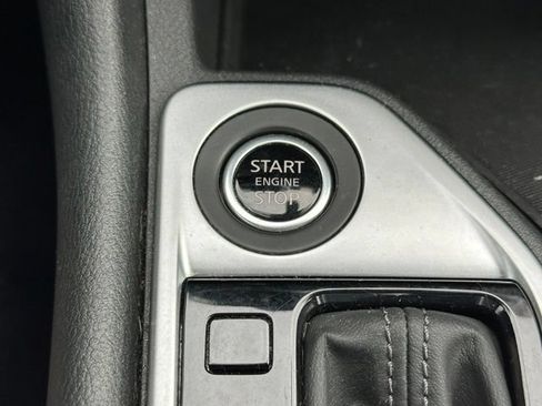 Certified 2023 Nissan Sentra SV FWD image 37
