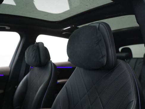 Used 2026 Mercedes-Benz EQS 550 4MATIC SUV image 14