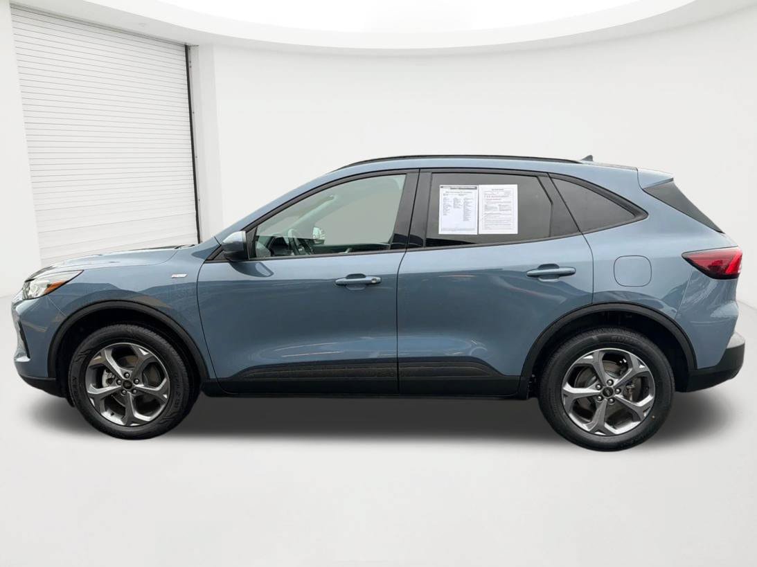Used 2025 Ford Escape ST-Line Select AWD/4WD image 8