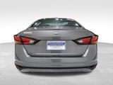 Used 2024 Nissan Altima 2.5 SV image 3