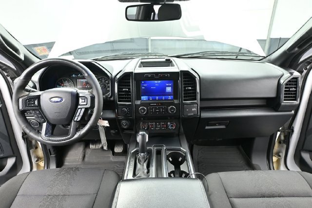 Used 2019 Ford F150 XLT w/ Equipment Group 302A Luxury AWD/4WD image 19