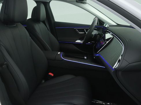 New 2026 Mercedes-Benz E 450 4MATIC Sedan image 7