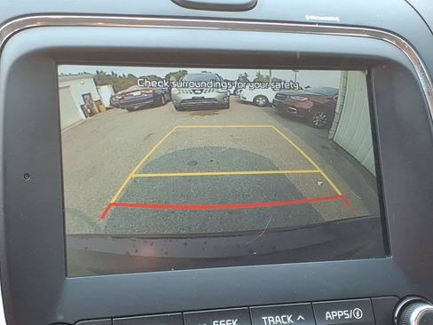 Used 2018 Kia Forte LX w/ LX Popular Package FWD image 9