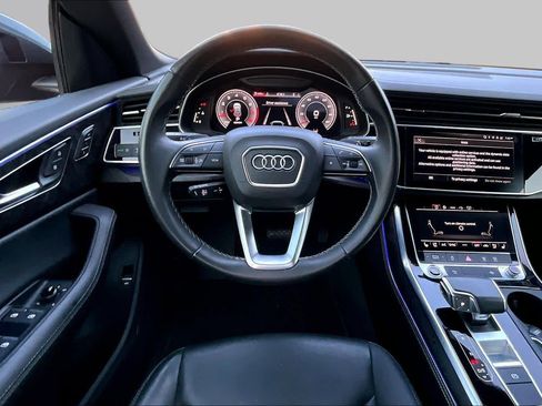 Used 2023 Audi Q8 Premium Plus AWD/4WD image 6