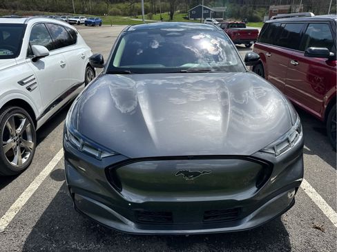 Used 2021 Ford Mustang Mach-E Premium image 2