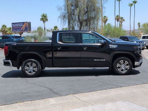 Used 2023 GMC Sierra 1500 SLE AWD/4WD image 5