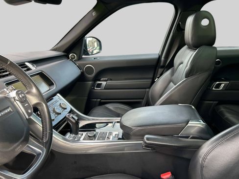 Used 2017 Land Rover Range Rover Sport HSE image 24