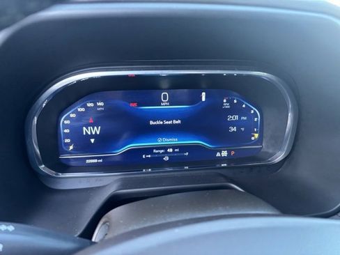 Certified 2024 Chevrolet Tahoe Z71 w/ Luxury Package image 3