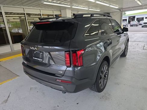 Certified 2023 Kia Sorento X-Line EX AWD/4WD image 5