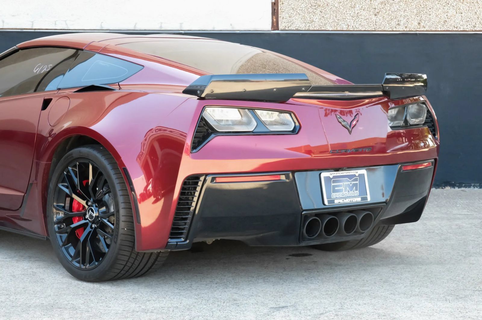 Used 2016 Chevrolet Corvette Z06 w/ 3LZ Preferred Equipment Group RWD image 13