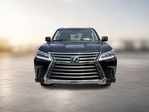 Used 2017 Lexus LX 570 4WD image 10