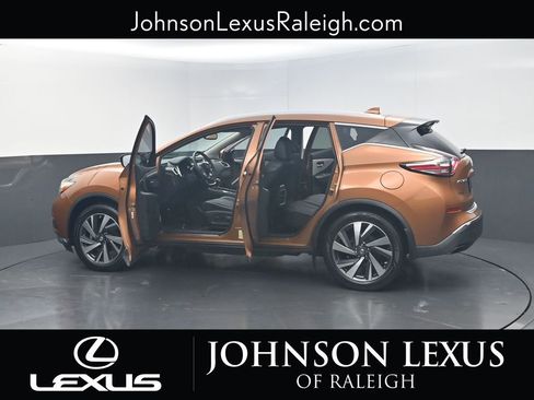 Used 2017 Nissan Murano Platinum w/ Platinum Technology Package image 28