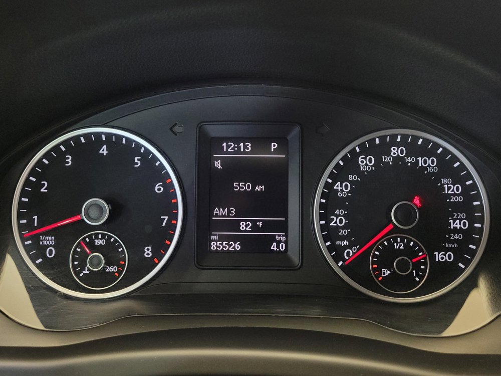 Used 2016 Volkswagen Tiguan S FWD image 23