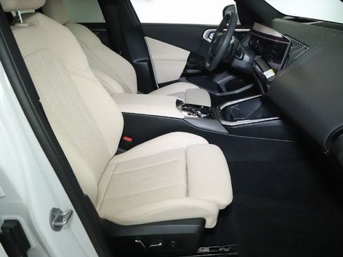 Used 2026 BMW X3 xDrive30i w/ Premium Package AWD/4WD image 36