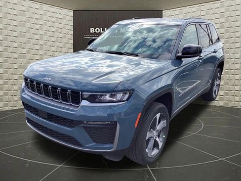 New 2026 Jeep Grand Cherokee Limited image 4