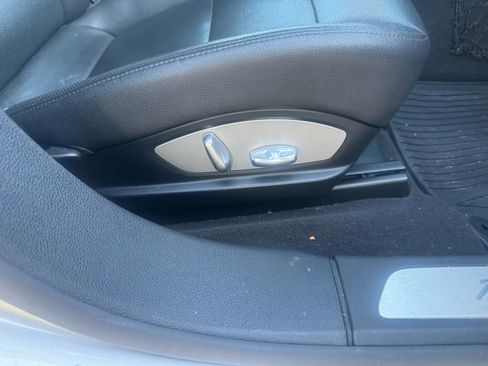 Used 2011 Porsche Panamera 4 image 23