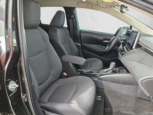 Used 2021 Toyota Corolla LE FWD image 20