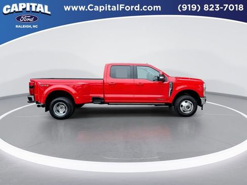 Used 2023 Ford F350 Lariat w/ Lariat Ultimate Package AWD/4WD image 9