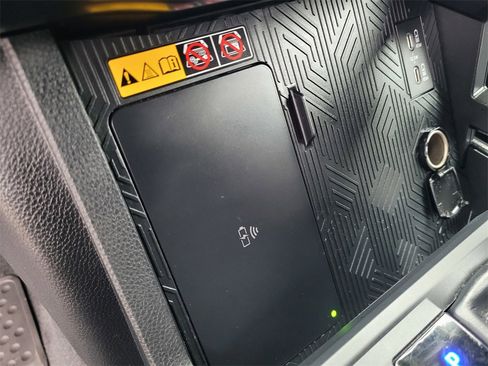 Used 2025 Toyota Tacoma TRD Off-Road w/ TRD Off Road Upgrade Package image 20