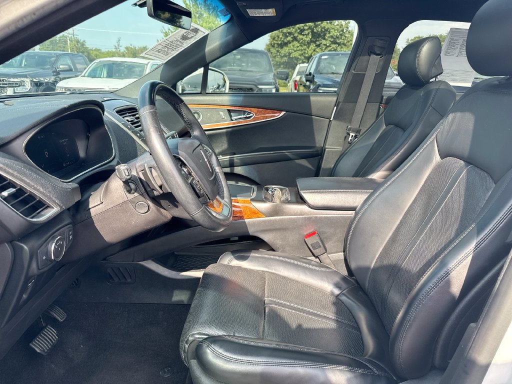Used 2020 Lincoln Nautilus Reserve w/ Equipment Group 201A AWD/4WD image 21