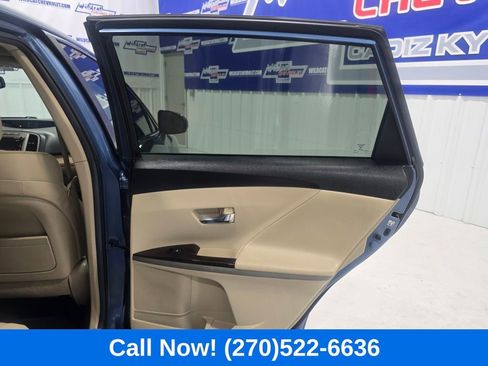 Used 2011 Toyota Venza Base image 23